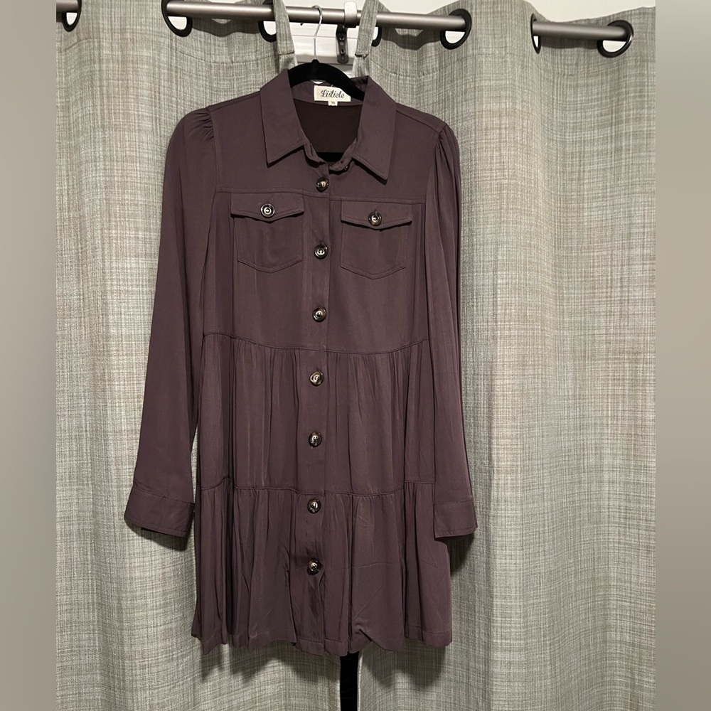 Listicle long sleeve dress